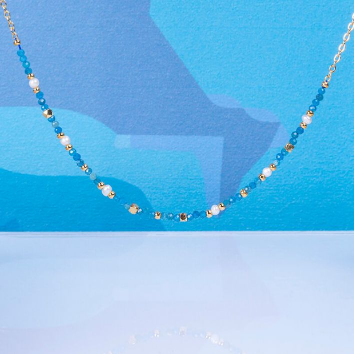 Collier Perles de culture et pierres naturelles bleues sur acier doré