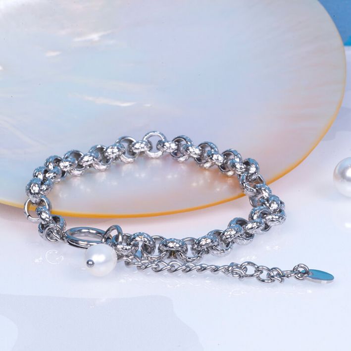 Bracelet mailles rondes argentées et sa perle de culture