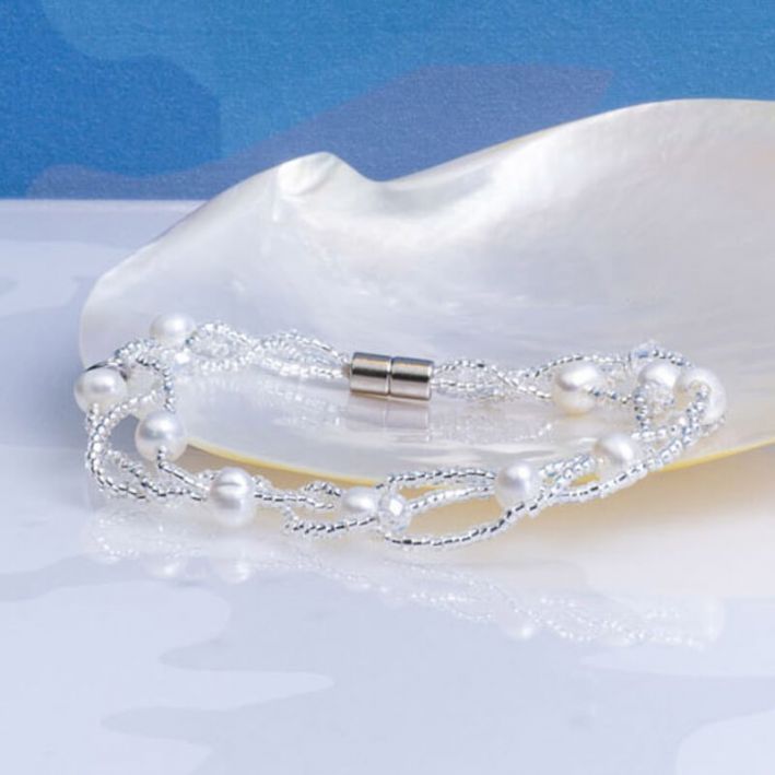 Bracelet 3 rangs perles de culture et de rocaille blanches les-perles
