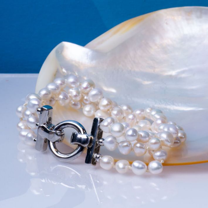 Bracelet 3 rangs de véritables perles de culture blanches